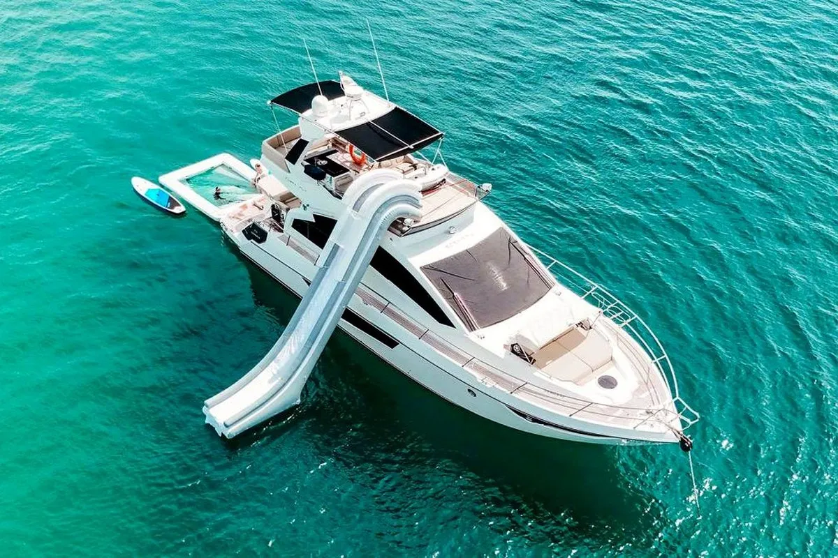 Cranchi 58 - private charter in Phuket