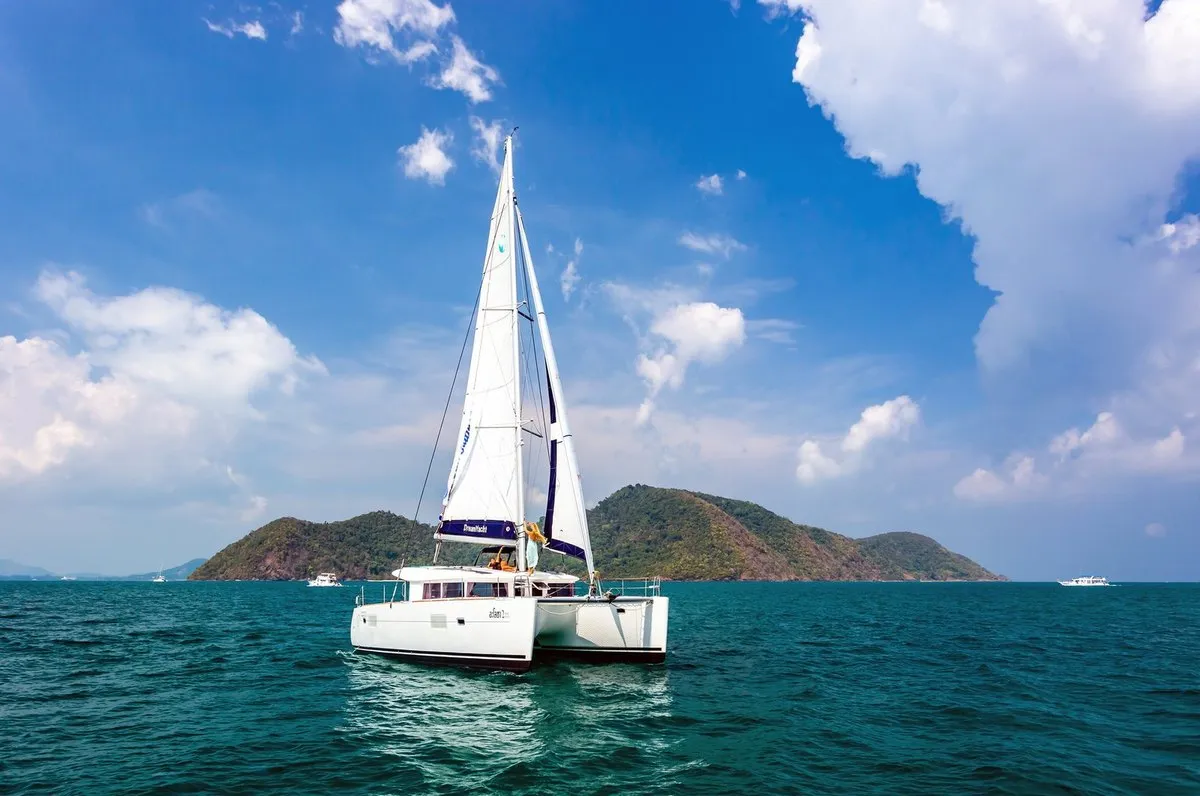 Lagoon 400