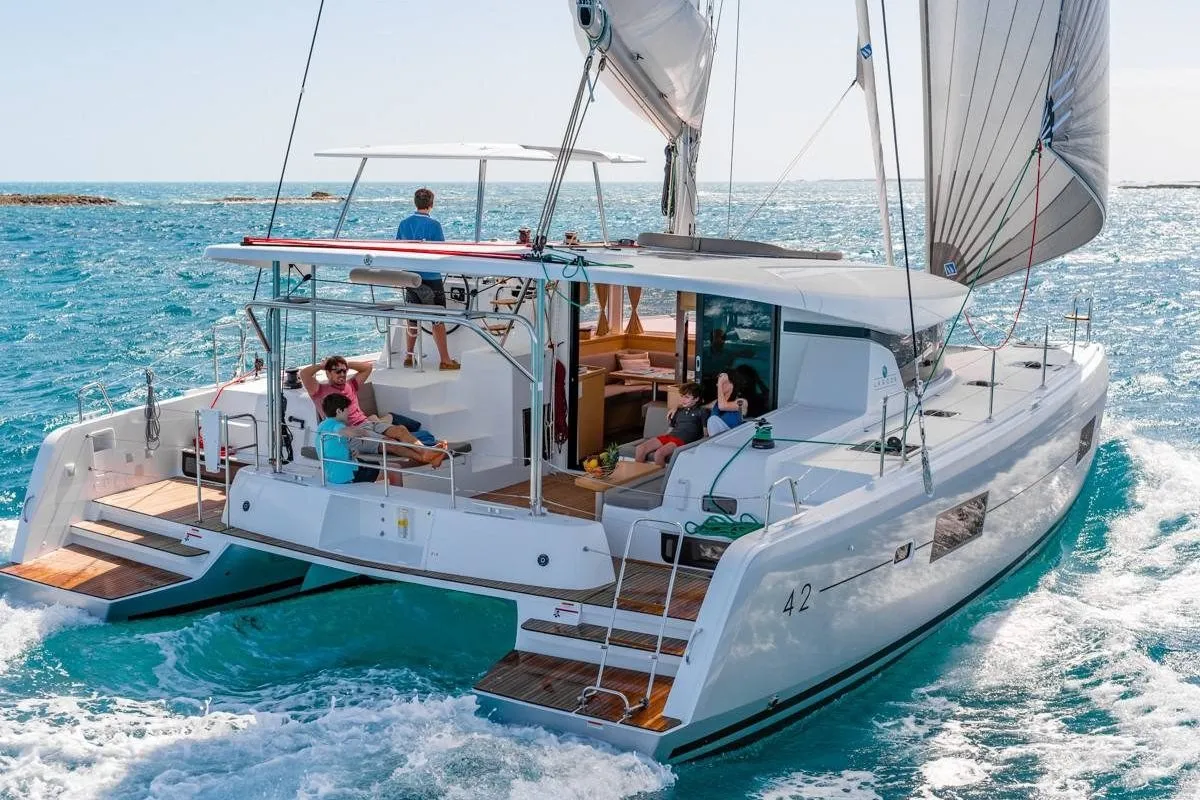 Lagoon 42 · Silver Moon - private charter in Phuket