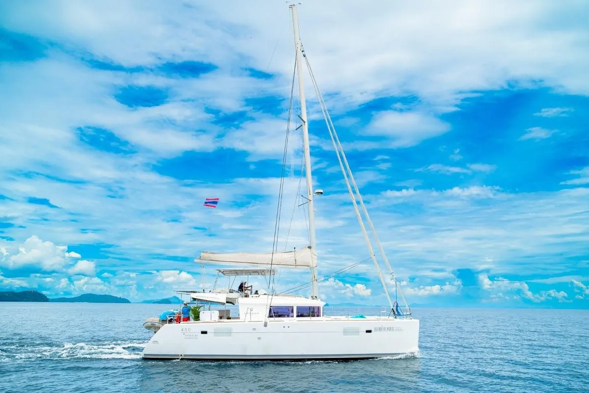 Lagoon 450 - private charter in Phuket
