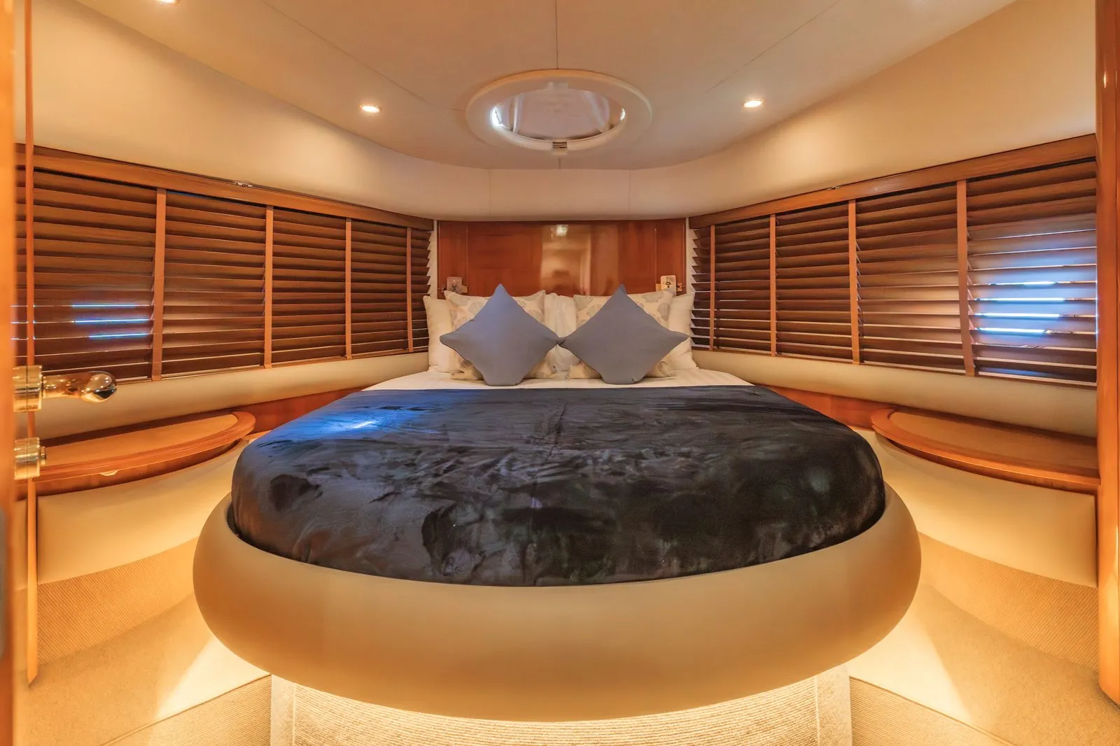 Azimut 55 photo 11