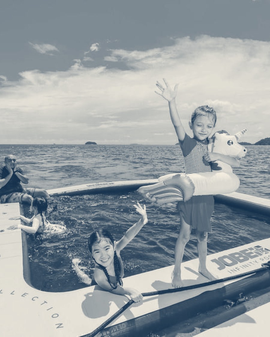 Family enjoying a day on a Star Sailing charter